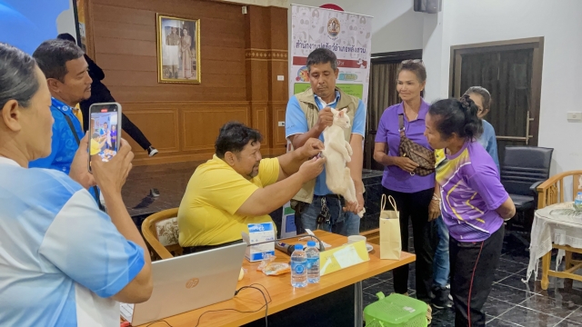 โครงการฝึกอบรมเพื่อสร้างและพัฒนาศักยภาพอาสาปศุสัตว์ด้านโรคพิษสุนัขบ้า