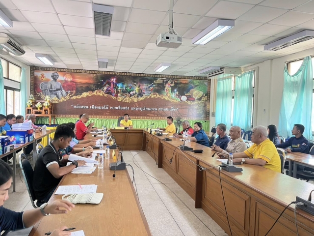 อบต.นาขาร่วมประชุม ก.ช.ภ.อ.หลังสวน เพื่อพิจารณาการจ่ายเงินช่วยเหลือผู้ประสบอุทกภัยในช่วงฤดูฝนปี2567
