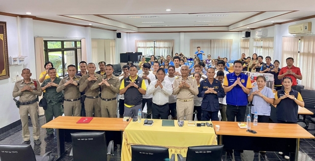 อบต.นาขา เข้าร่วมโครงการ ส่งต่อความยั่งยืน โครงการตำบลยั่งยืน เพื่อแก้ไขปัญหายาเสพติดแบบครบวงจร