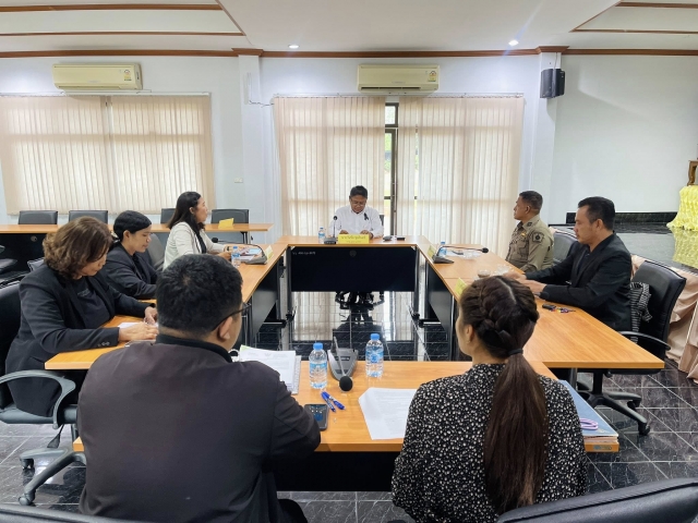 ประชุมคณะกรรมการการเลือกตั้งประจำองค์การบริหารส่วนตำบลนาขา ครั้งที่ 1/2568